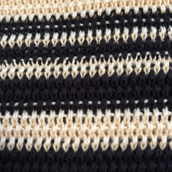 Knit Futures Collective from Target size L - Picture 4 of 5